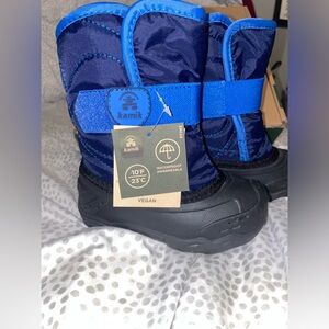 Boys Kamik snow boots - 7 toddler - NIB